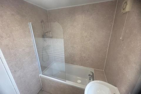 2 bedroom end of terrace house to rent, Barnsdale Road, St. Ninians, Stirling, FK7