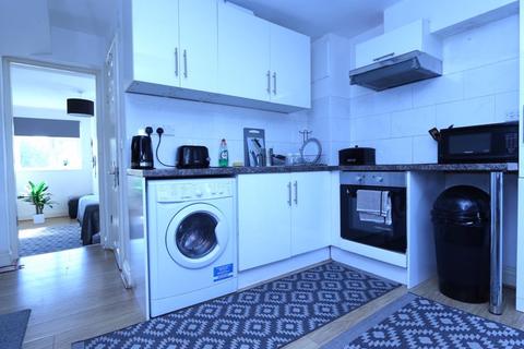 1 bedroom flat to rent, Summers Lane, North Finchley N12