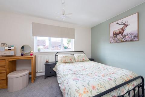 3 Catkin Close, Chineham, Basingstoke, RG24 8XY