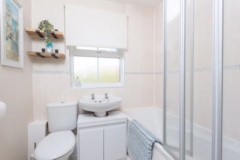 3 Catkin Close, Chineham, Basingstoke, RG24 8XY