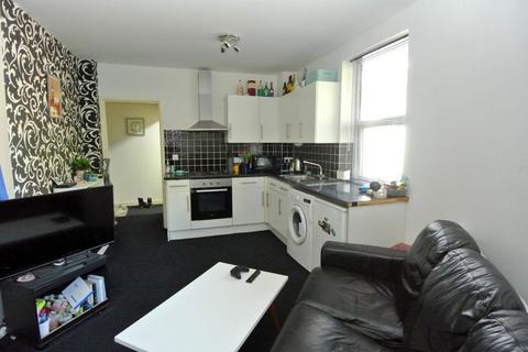 1 bedroom house for sale, Station Road, Ashford TW15