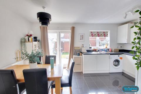 3 bedroom semi-detached house for sale, Cottles Barton, Trowbridge