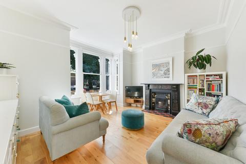 48a Forthbridge Road, London, SW11 5NY