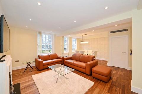 3 bedroom apartment to rent, Portman Square, Marylebone