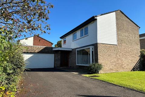 4 bedroom detached villa for sale, Heather Drive, Lenzie, G66 4UE