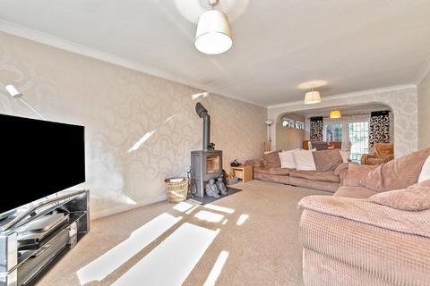 4 bedroom detached house for sale, Back Street, Clophill, Bedfordshire, MK45 4BY