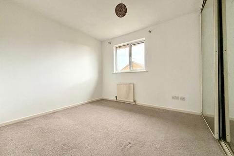 2 bedroom terraced house for sale, Glenfield Road, Warden Hills, Luton, Beds, LU3 2JA