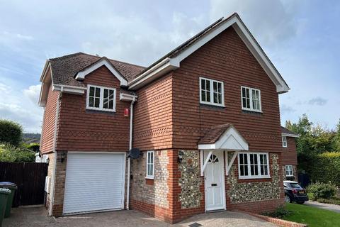 3 bedroom detached house for sale, Twittenside, Penfold Way, Steyning, West Sussex, BN44 3TW