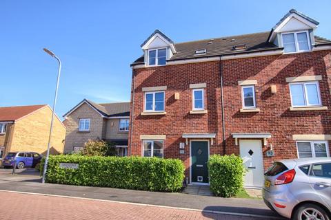 3 bedroom semi-detached house for sale, Greensforge Drive, Ingleby Barwick