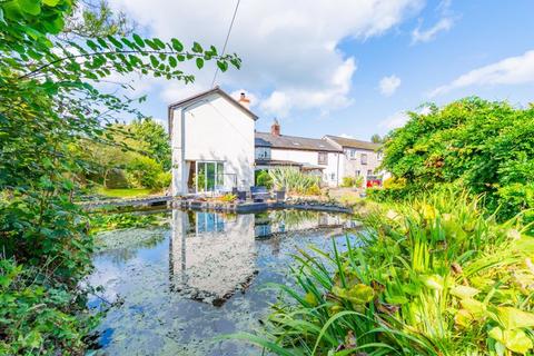 4 bedroom semi-detached house for sale, Gobowen, Oswestry