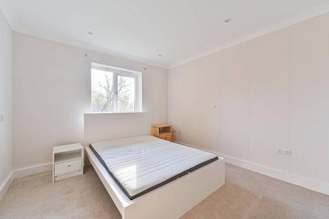 2 bedroom flat to rent, Overhill Road, East Dulwich, London, SE22