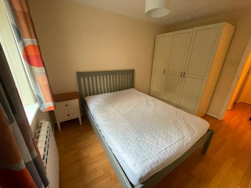 Apartment in Birmingham, West Midlands - View 4