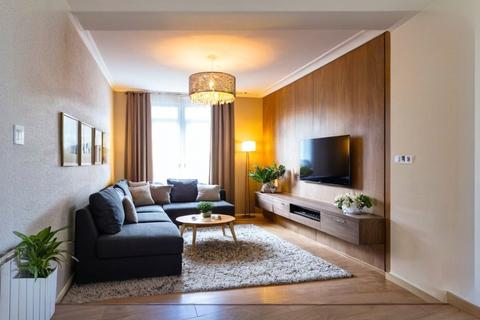 2 bedroom apartment, Flat For Sale In Eixample, Eixample, Barcelona