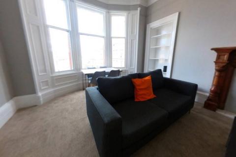 4 bedroom flat to rent, Great Western Road, Woodlands, Glasgow, G4