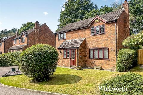 4 bedroom detached house for sale, Clifton Gardens, Dorset BH22