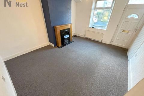 2 bedroom terraced house to rent, Peabody Street, Lee Mount, Halifax, HX3 5EX