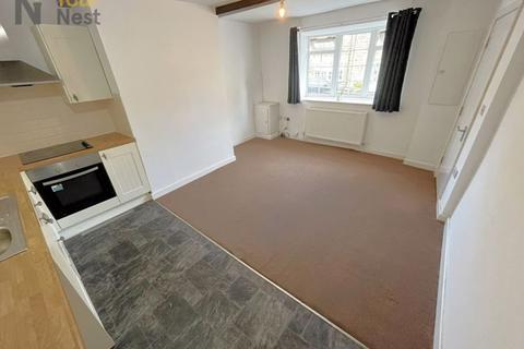 2 bedroom terraced house to rent, Cranford Place, Wilsdon, Bradford, BD15 0AD