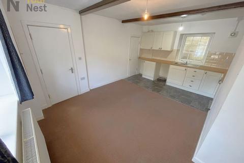 2 bedroom terraced house to rent, Cranford Place, Wilsdon, Bradford, BD15 0AD