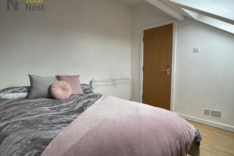 4 bedroom house share to rent, Harold Walk, Hyde Park, Leeds, LS6 1PS