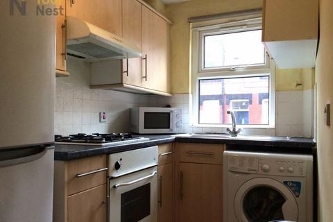 4 bedroom house share to rent, Harold Walk, Hyde Park, Leeds, LS6 1PS