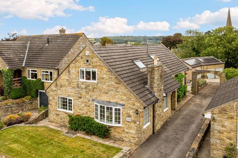 5 bedroom detached house for sale, 18 Park Drive, Ripon HG4