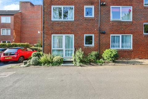 1 bedroom retirement property for sale, Hulbert Road, Waterlooville PO7