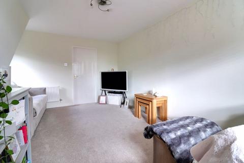 2 bedroom end of terrace house for sale, Kingsland Close, Stone ST15