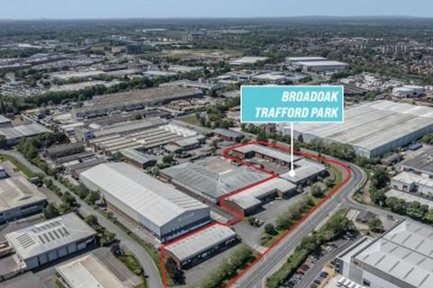 Industrial unit to rent, Broadoak Business Park, Manchester M17