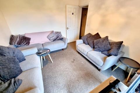 1 bedroom in a house share to rent, Thacker Way - 1FR