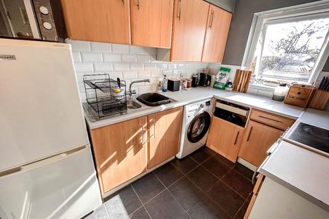 1 bedroom apartment to rent, Bracken Park Gardens, Wordsley, Stourbridge