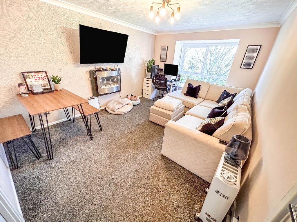 Living/Dining Room