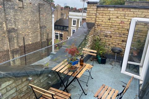 3 bedroom apartment to rent, Caledonian Road, London