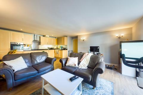 2 bedroom flat to rent, Coopers Lodge, 4 Three Oak Lane, London, SE1