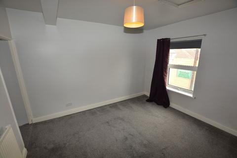 2 bedroom terraced house to rent, Potter Street, Worksop