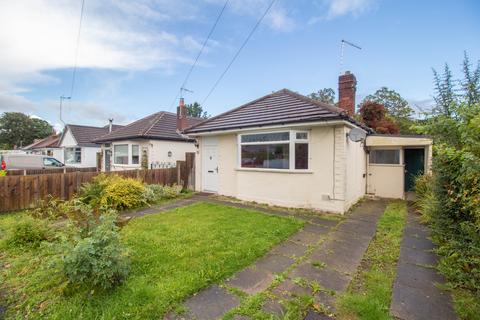 2 bedroom bungalow for sale, Oakfield Avenue, Upton, Chester