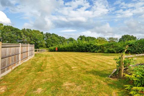 Kingscote Dorking Road, Warnham, Horsham, RH12 3RZ