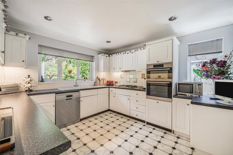 6 Halgavor Park, Bodmin, PL31 1DL