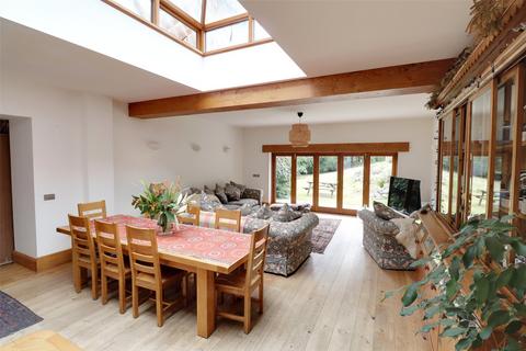 5 bedroom detached house for sale, Station Road, Lifton, Devon, PL16