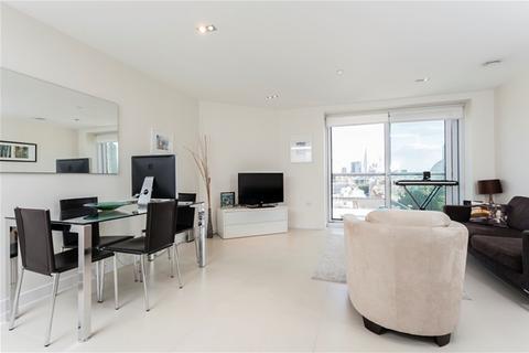 1 bedroom flat for sale, Bezier Apartments, 91 City Road, London