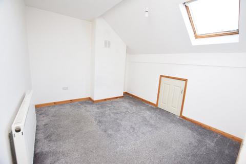 2 bedroom terraced house to rent, Crosby Street, Leeds, West Yorkshire, LS11