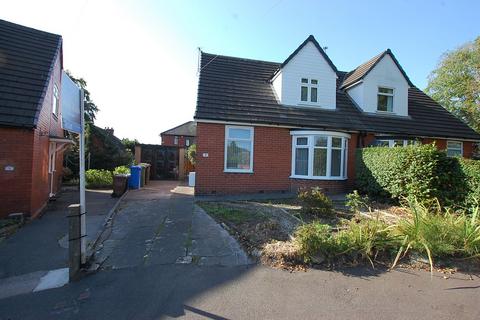 3 bedroom semi-detached house to rent, Sunnyside Crescent, Greater Manchester OL6