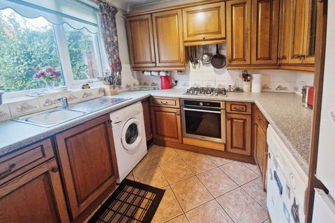 3 bedroom semi-detached house for sale, Berry Street, Preston PR5