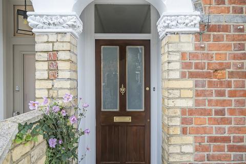 35 Addington Road, Reading, RG1 5PZ