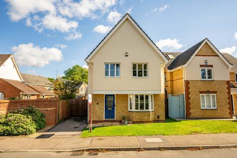 4 bedroom detached house for sale, Stanmore Chase, Hertfordshire AL4