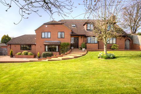 6 bedroom detached house for sale, Strethall Road, Saffron Walden CB11