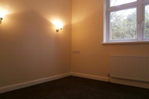 2 bedroom flat to rent, Victoria Road, Doncaster DN5