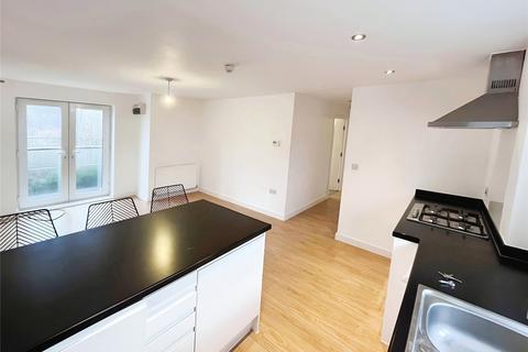 2 bedroom flat to rent, Heath Hill, Telford TF4