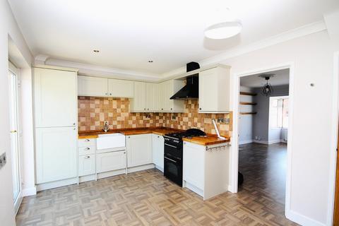 3 bedroom semi-detached house to rent, Badger Lane, Stockton-on-Tees TS17