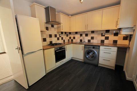 2 bedroom terraced house to rent, Berenda Drive, Bristol BS30