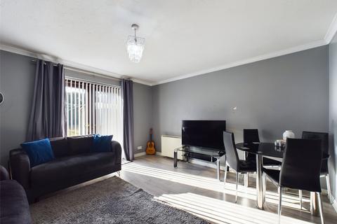 2 bedroom maisonette for sale, Veronica Close, Romford RM3